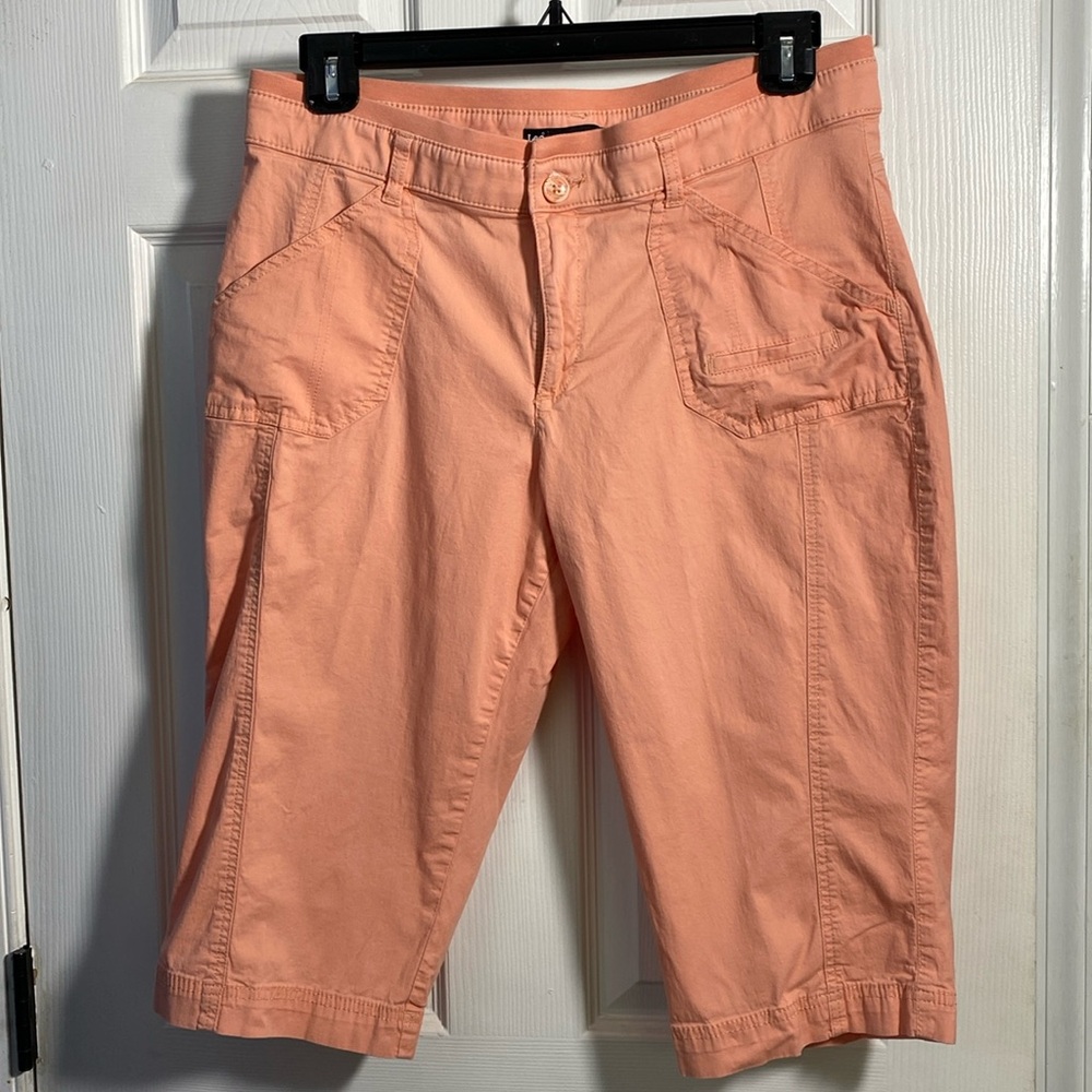COPY - Lee Relaxed Fit Clam Digger Capri Shorts, Peach, 16 M